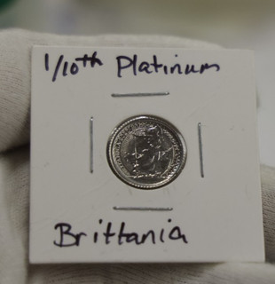 Moneta 1/10° Regno Unito Brittania platino 2020 bella unc