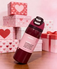 NEW Owala FreeSip 32oz Black Cherry Insulated Stainless Steel Water Bottle