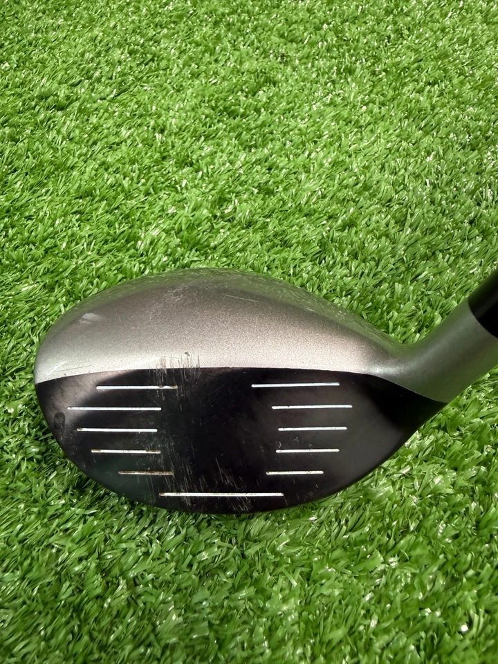 Naples Bay 45* PW Hybrid / Senior Graphite / NUEVO AGARRE / 37.5" / sa3028 Foto 4 de 4