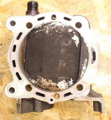 Ducati Diavel 1200 2013 2014 engine rear vertical cylinder barrel piston