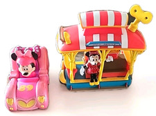 Lote 2 Juguetes Minnie Mouse Retroceso Disney Mickey Toontown Jolly Trolley Car