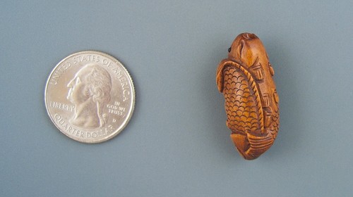 HANDMADE BOXWOOD OJIME BEAD - FISH - Picture 2 of 3