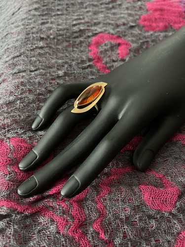 Exquisite Vintage Russian Ring - Cognac Amber in 14K Gold Setting - Size 7 3/4 - Picture 3 of 7