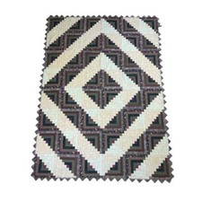 Vintage Log Cabin Quilt - Elegant Patchwork Design Handmade 80s