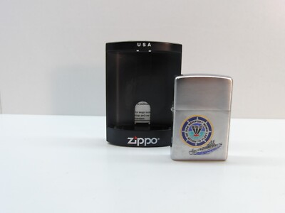 Original ZIPPO Feuerzeug ''USS Newport'', D09, RARITÄT, NEU in OVP #47649