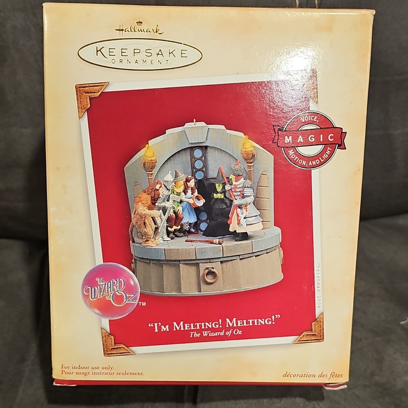 Hallmark Keepsake Wizard of Oz “I’m Melting! Melting!” Light Up Musical 2004