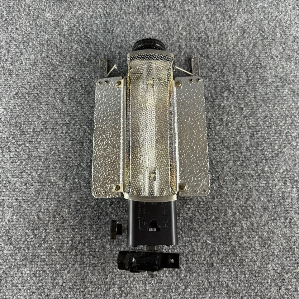 Lowel Tota Light 800 Вт / 750 Вт проверенный вольфрамовый залив + длинный шнур питания - Изображение 2 из 4