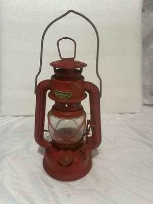 Vintage Small Red Moon Lantern/Guang Zhou China / HM103