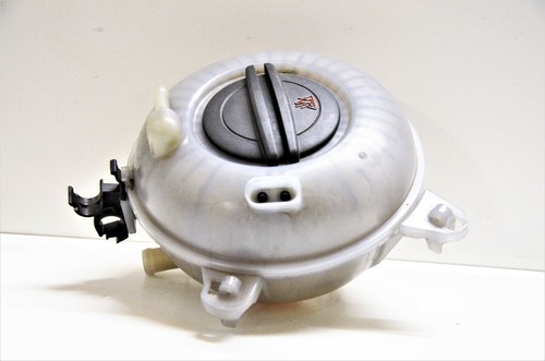 VW Passat Golf 7 Audi A4 Ausgleichsbehälter Kühlmittelbehälter 5Q0121407G L248