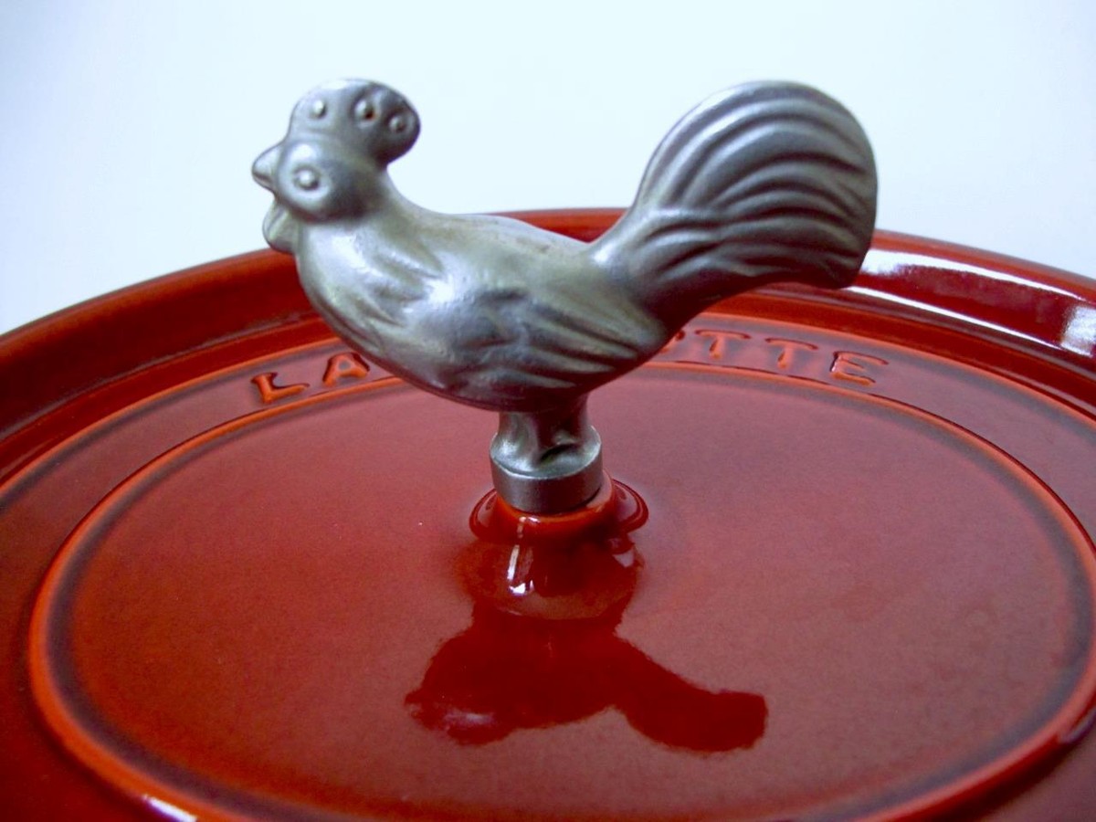 Staub La Cocotte #31 5.75 Qt Oval Dutch Oven Rooster Enamel Cast