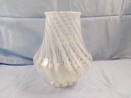 Vintage Fenton French Opalescent Glass Spiral Optic Vase 7" Tall