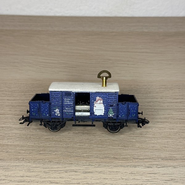 Maerklin H0 48403 Xmas Car With