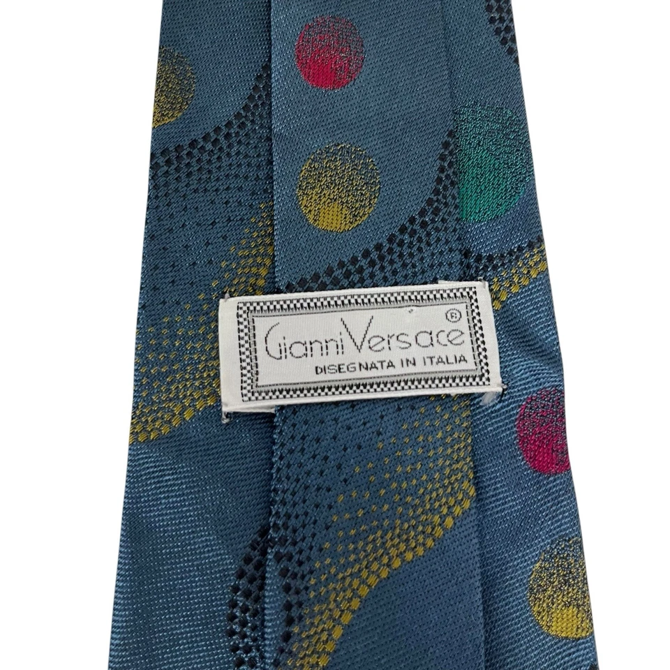 Gravata Gianni Versace masculina vintage azul-petróleo geométrica seda abstrata 3,5" (L) x 64" (L) - Imagem 2 de 4