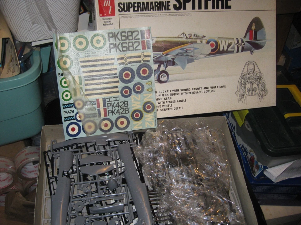 Mint in box Supermarine Spitfire Mk 22/24 by AMT in 1/32 scale - Image 3 of 3