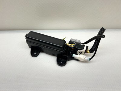 2010 - 2015 LEXUS IS250 CONVERTIBLE 2.5L CONVERTIBLE FUSE BOX 82241-53010D-1 OEM