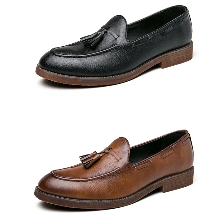 Democracy leather Brown Tassle Loafer Business Casual Shoe Men’s Size 10 -C Vintage 80s- Tasseled Loafer- Men main image 4