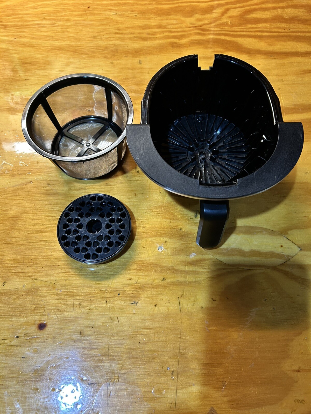 - Replacement Filter Basket W/k-cup