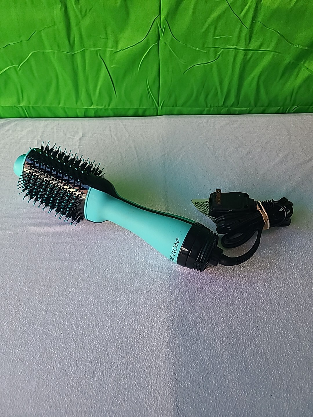 Revlon Womens One-Step Hair Dryer & Volumizer Hot Air Brush Salon Teal Plug In