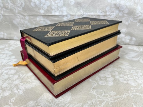 3 libros de prensa Easton, edición limitada encuadernados en cuero oro de 24 quilates crimen y castigo dorado - Imagen 19 de 19
