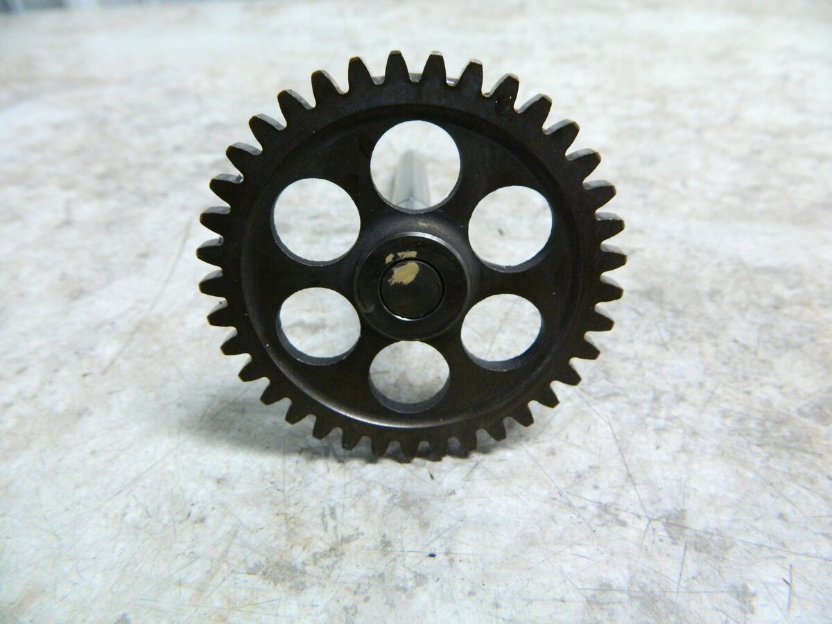 01 Kawasaki ZX9 ZX 9 900 ZX900 E Ninja engine oil pump drive 01 Kawasaki ZX9 ZX 9 900 ZX900 E Ninja engine oil pump drive