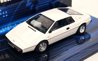 Minichamps 1/43 Lotus Esprit S1 007 James Bond Spy Who Loved Me Diecast Car