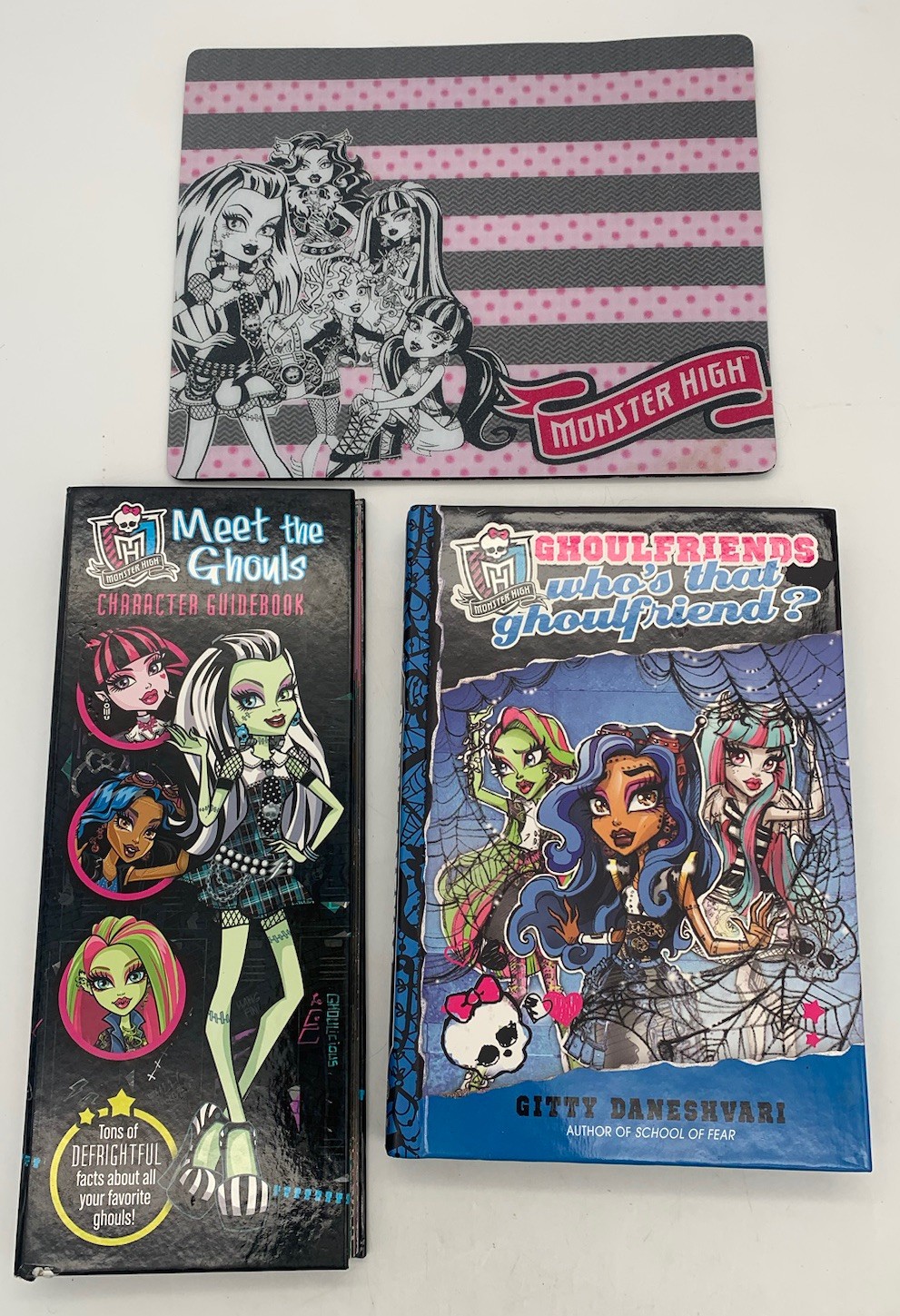 Monster High Book Lot Meet the Ghouls Ghoulfriends Mouse Pad