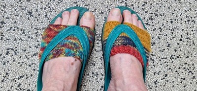 Flip Flop Zehentrenner Söckchen 3 Paar