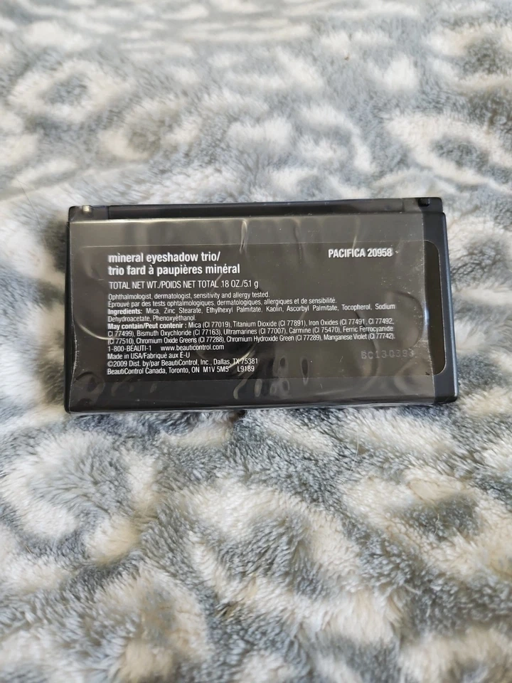 Beauticontrol Mineral Eye Shadow Trio Pacifica NEW Sealed - Image 2 of 4