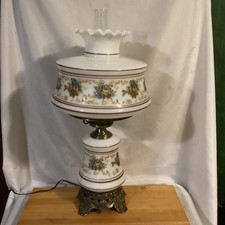 Vintage Lrg Quoizel Floral Hurricane Lamp 1973 Abigail Adams Made In USA 26”