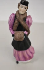 Vintage Hummel Goebel Figurine Helena West Germany 16-354 5”Tall