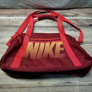 red nike gym bag
