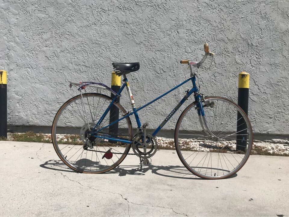Vintage Peugeot Record Du Monde Bicycle road bike used blue Vintage Peugeot Record Du Monde Bicycle road bike used blue