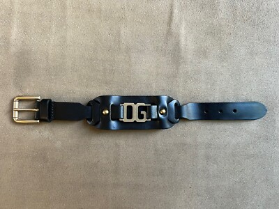DOLCE&GABBANA RARE BLACK LEATHER WITH GOLD DG METAL LOGO BRACELET