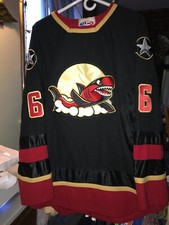 ATHLETIC KNIT Canada SHARK Logo HOCKEY JERSEY Red/Black/Gold KREKELBERG Men's L
