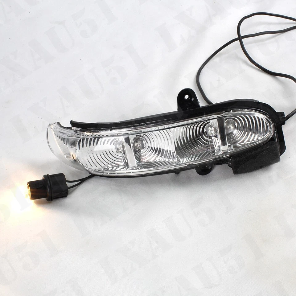 Luz de señal de giro del espejo derecho para Mercedes Benz W211 S211 W463 W461 2002-2007 Foto 3 de 4