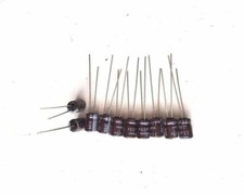 20 PCS NICHICON 22uF 25v CAPACITOR 5x7 105  