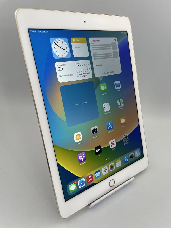 Apple iPad Pro 1st Gen 9.7" A1673 Gold Wi-Fi 32GB 128GB 256GB 12MP iPadOS Tablet - Image 3 of 4