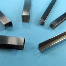 Edelstahl U Profil 0,5 - 1,45 m Geschliffen K240 V2A U-Profil Einfassprofil Glas