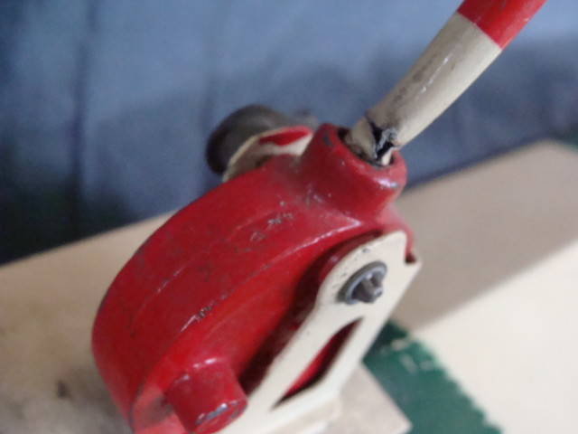 Photo 2/8