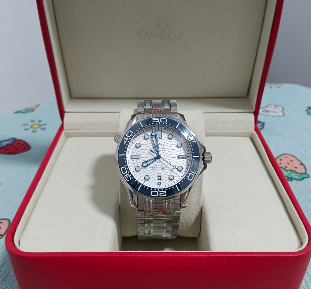 Omega Seamaster 300m White Dial 42mm Stainless Steel Watch