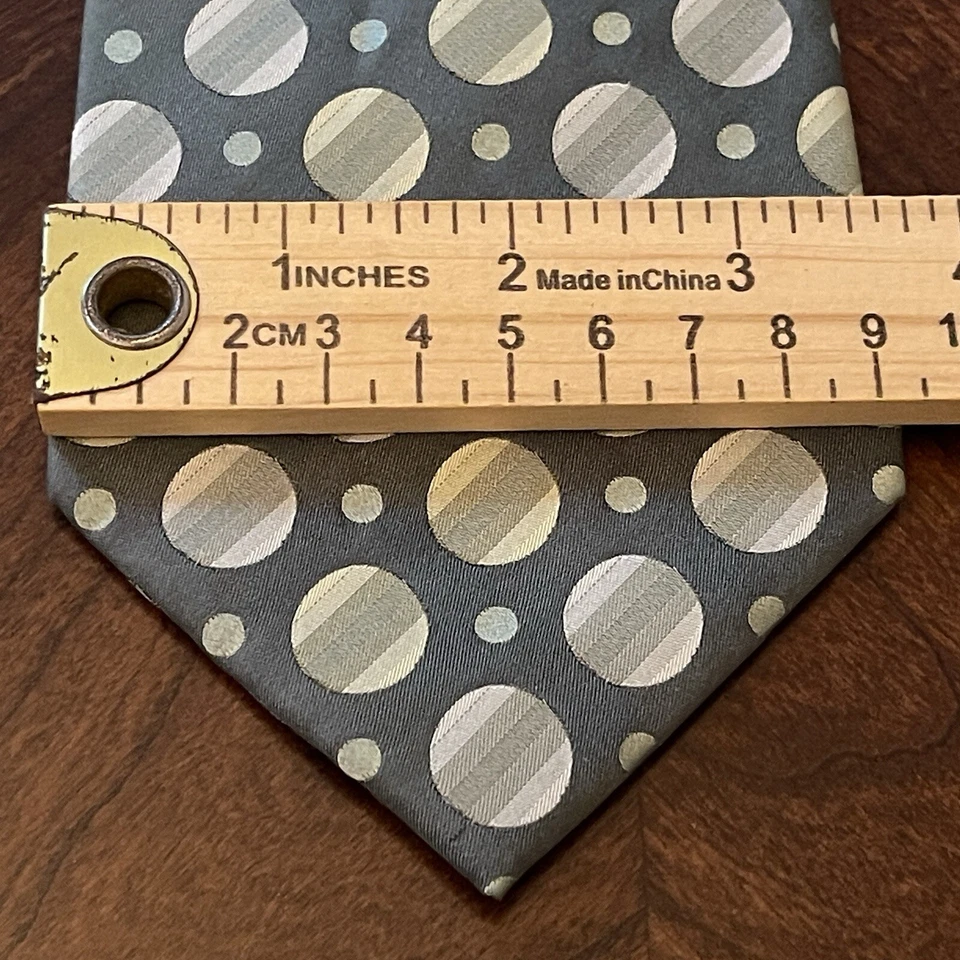 Corbata de cuello Geoffrey Beene verde hecha a mano 100 % seda para hombre hecha en China Foto 4 de 4