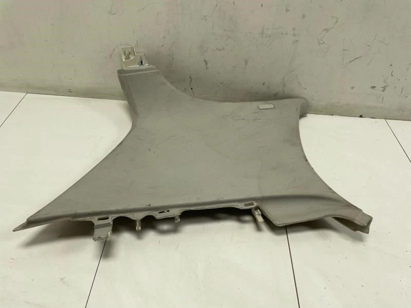 Volkswagen Rabbit 2008 trasero izquierdo lado del conductor interior pilar C moldura OEM+ Foto 4 de 4