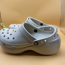 Crocs Women's Classic Platform Clog Size 8 NiB