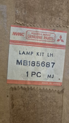 Piloto trasero izquierdo mitsubishi colt i a150 stanley 043-6757 mb185687 - Imagen 4 de 4