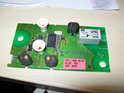 Miele KM 229 Ceranfeld  KM229  8215690 - Elektronik Sensor YS7-1030 I02  #23-km2