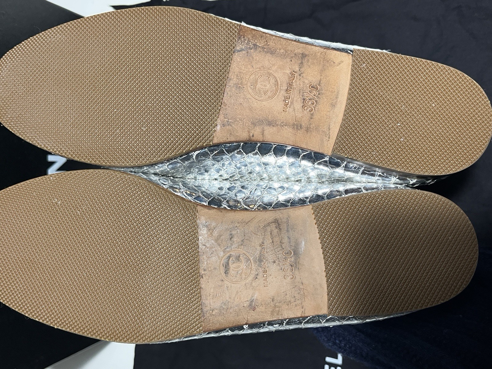 Chanel Silver Snake Python Leather Ballet Flats S… - image 7