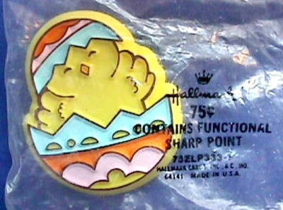 Hallmark PIN Easter Vintage CHICK BABY in EGG Holiday Brooch NEW MIP