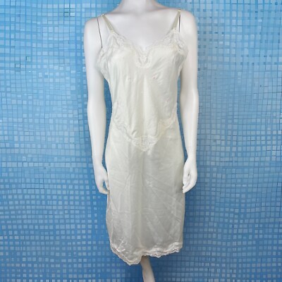 VINTAGE BARBIZON Joan nylon chemise full slip gown dress 34” ivory sexy  lace - Main Image