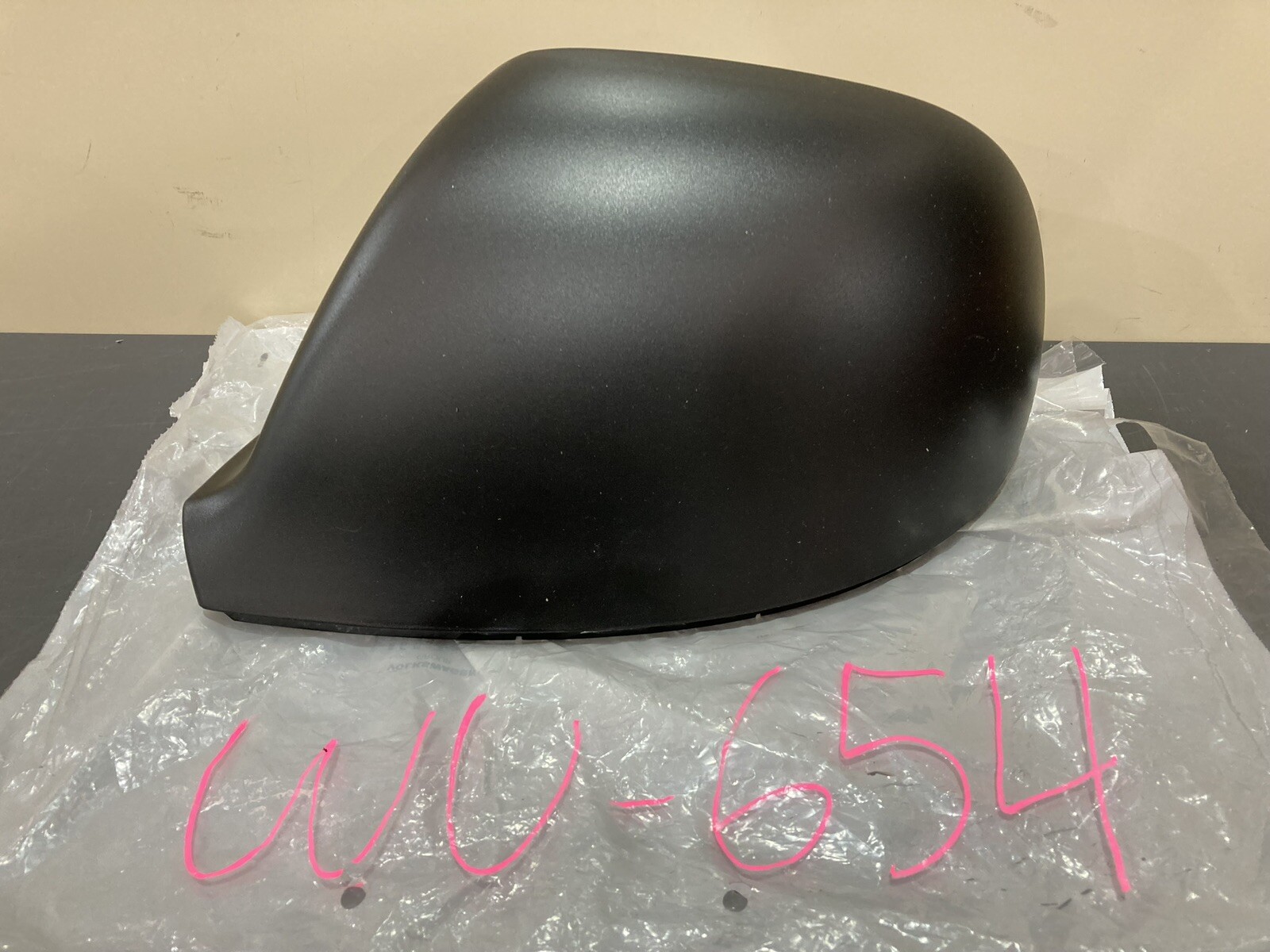 VW TRANSPORTER T5 Front Left Mirror Cap Cover 7e1857527 for sale  