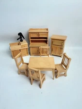 Dollhouse Kitchen Furniture Light Wood Finish by Concord 1:12 Scale Table Chairs